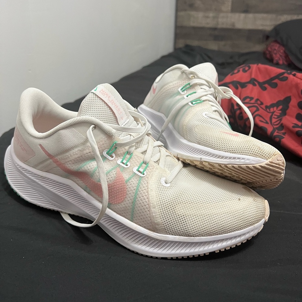 Nike shoes size 11 women